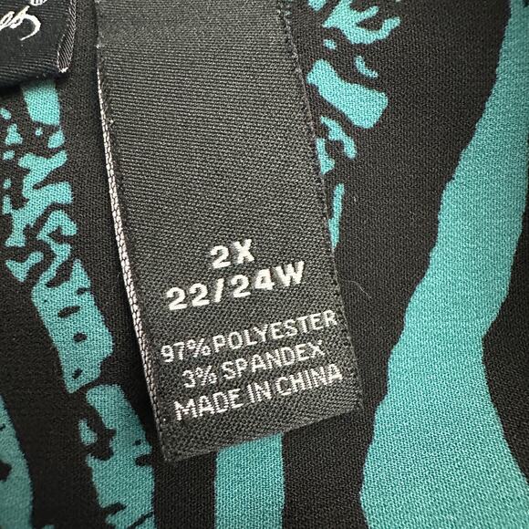 Maggie Barnes Womens Size 2X Button Up Top Zebra Animal Print Blouse Teal - Picture 4 of 8